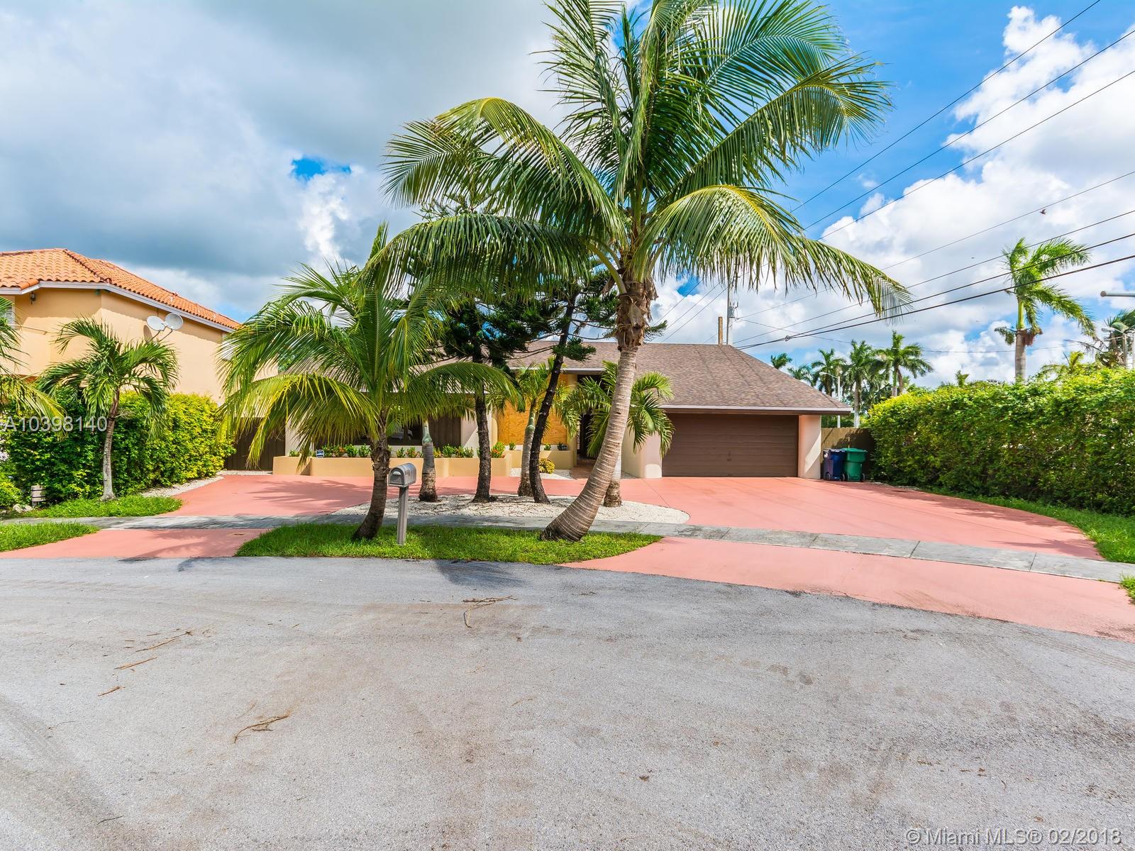 SHORES LINDGREN FIRST ADD - Residential