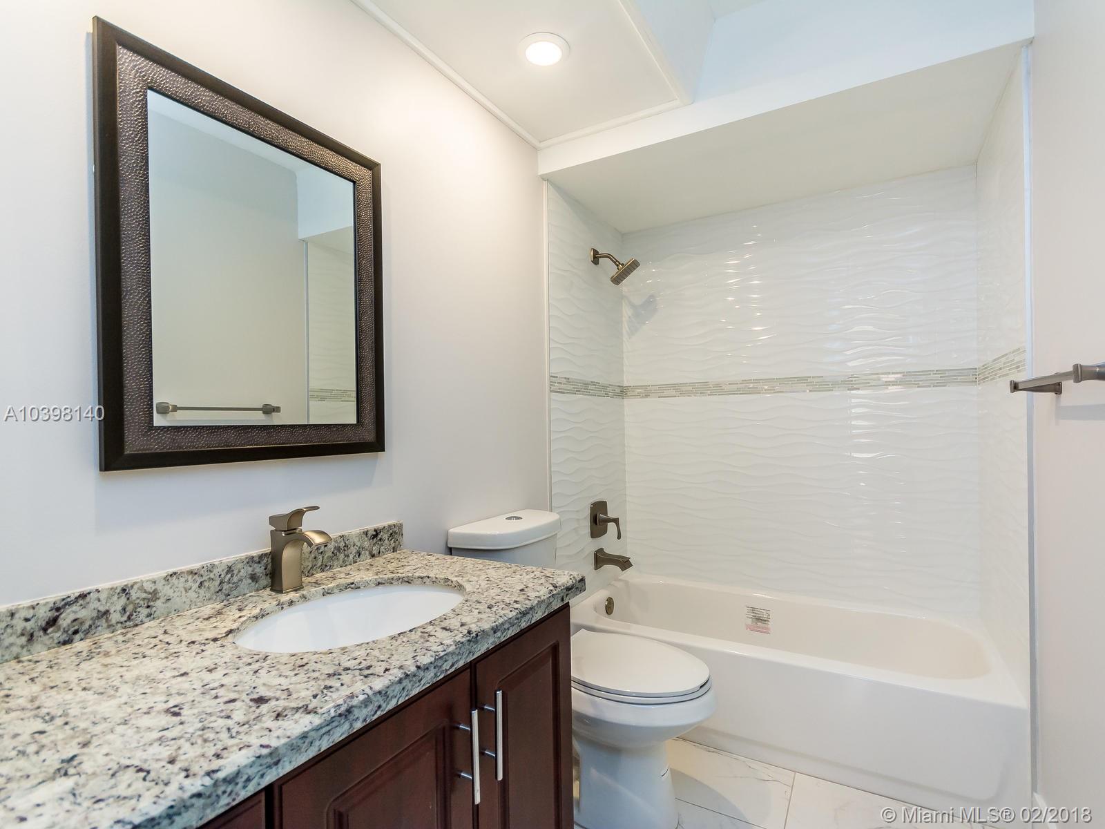 SHORES LINDGREN FIRST ADD - Residential