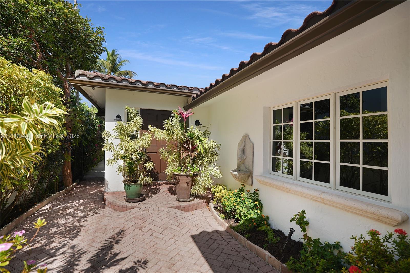 NAVARRO ISLE - Residential