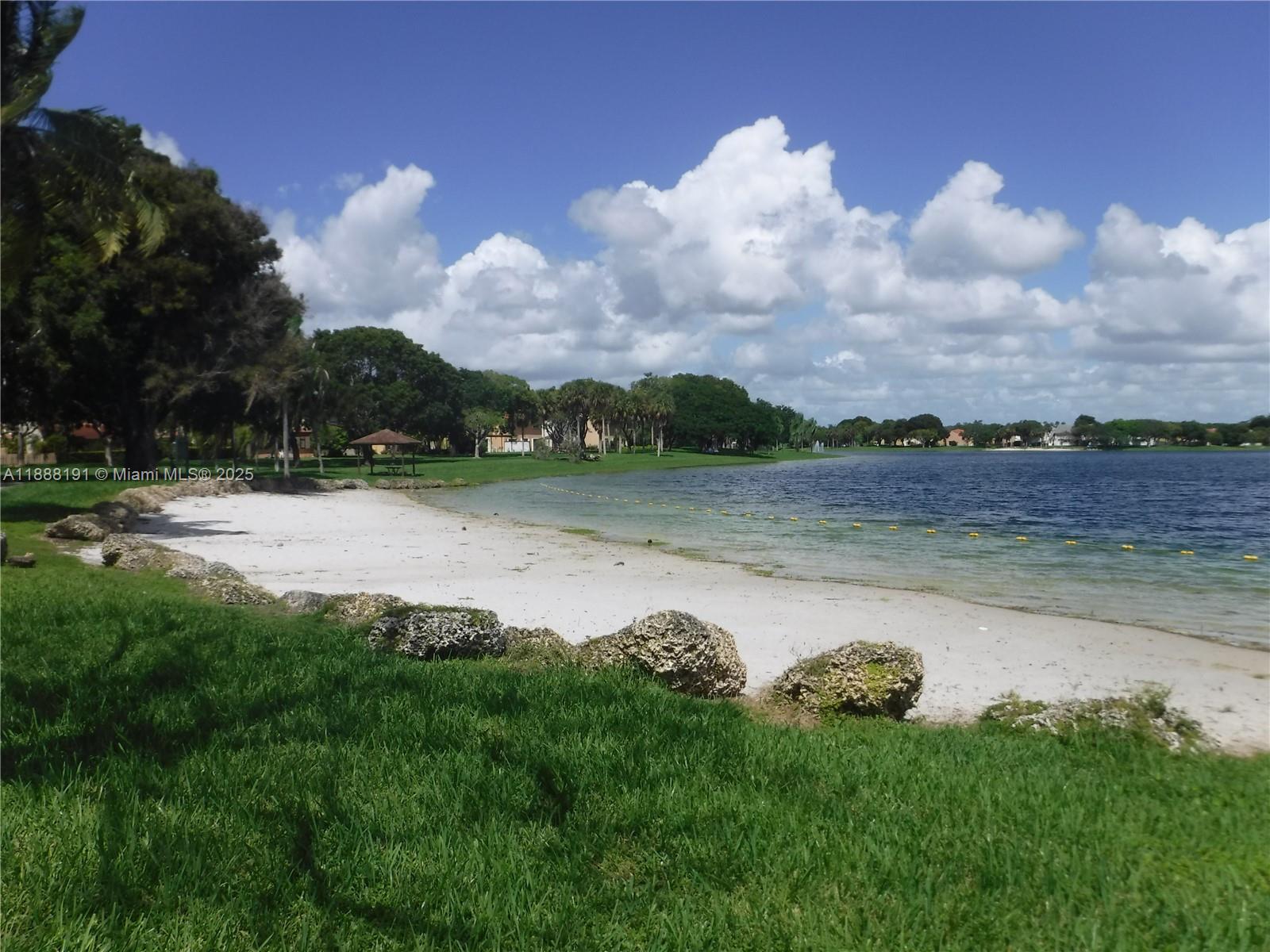 VIZCAYA AT THE HAMMOCKS 1 - Residential