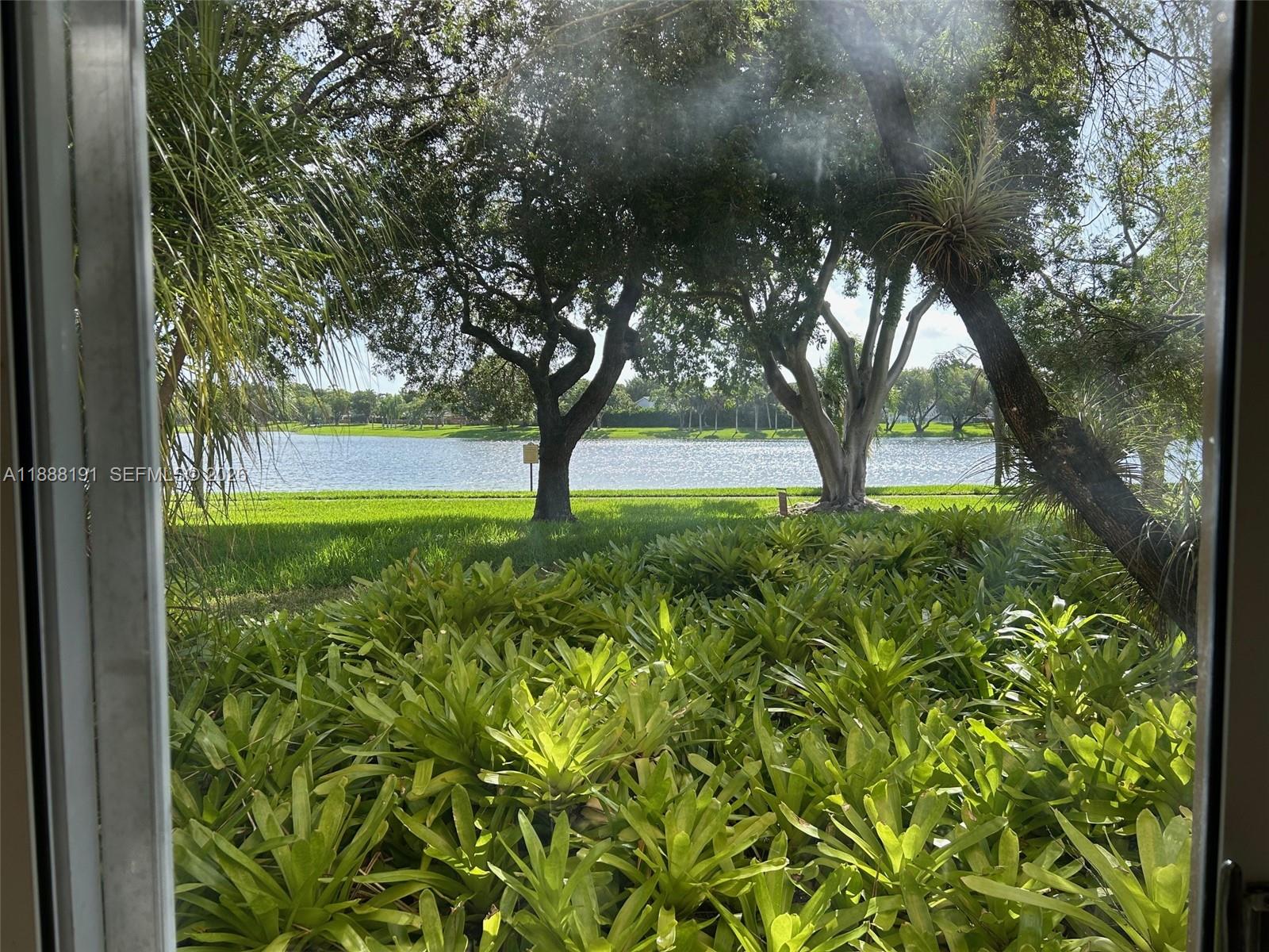 VIZCAYA AT THE HAMMOCKS 1 - Residential