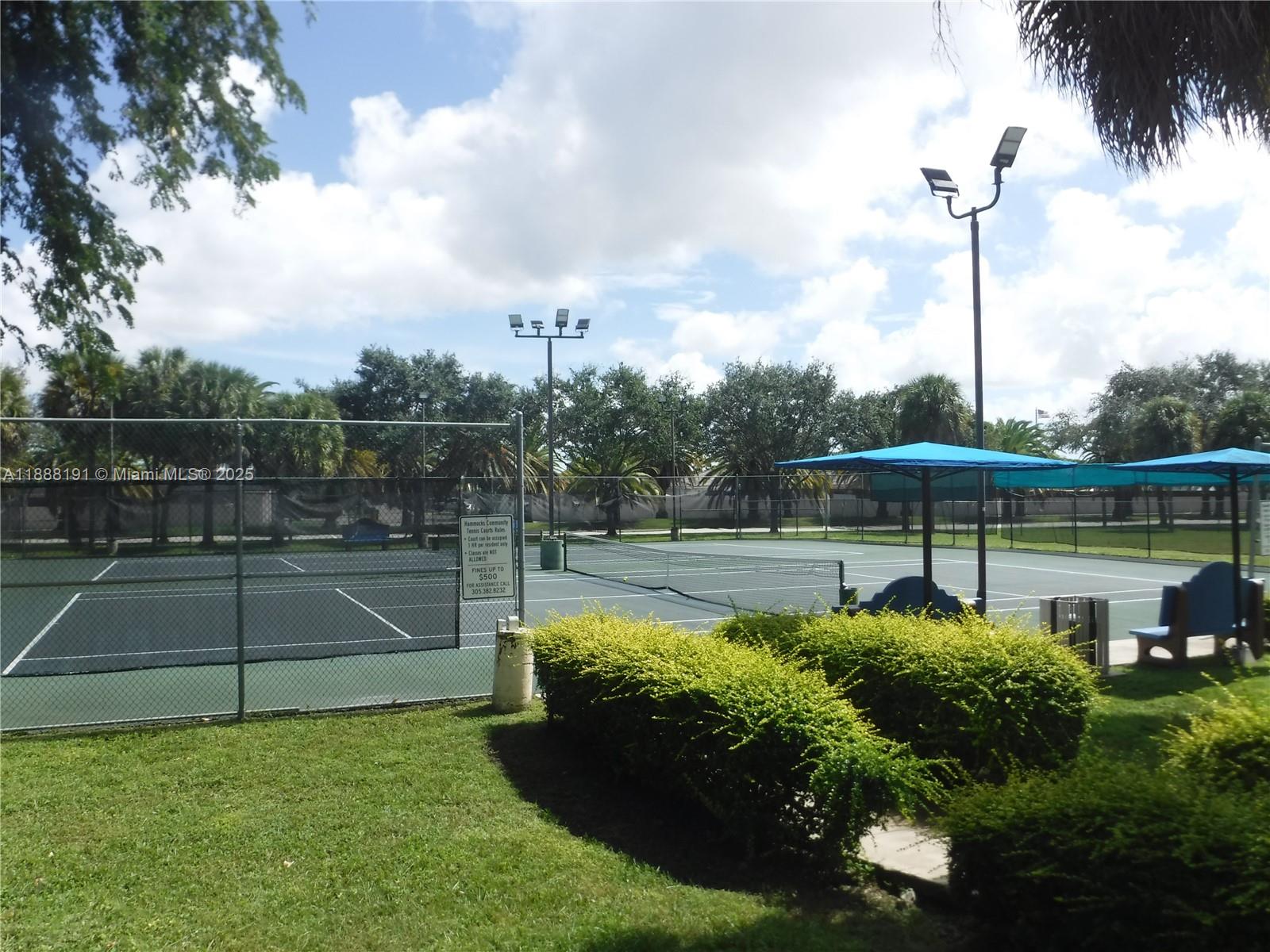 VIZCAYA AT THE HAMMOCKS 1 - Residential