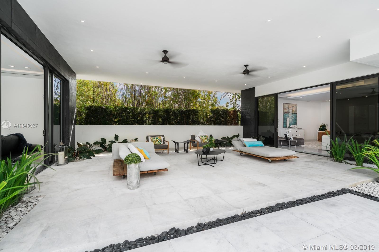 PINECREST - Residential