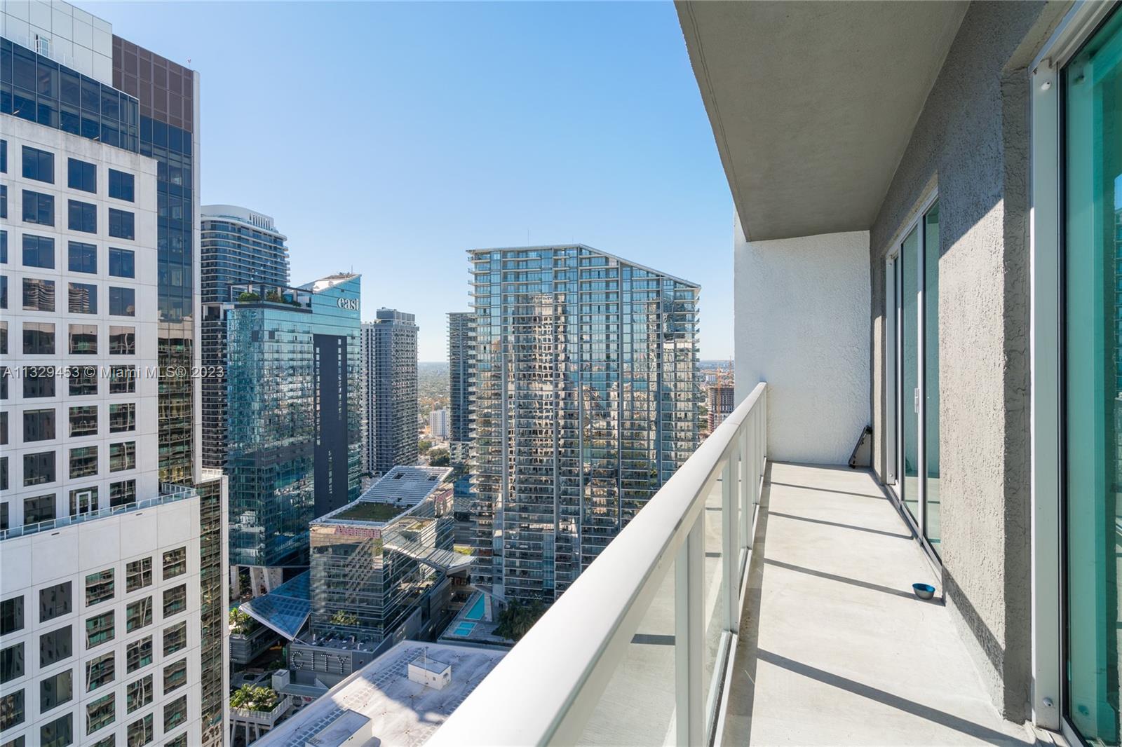 500 BRICKELL EAST CONDO - Residential