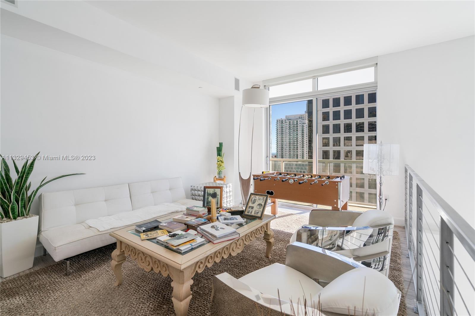 500 BRICKELL EAST CONDO - Residential