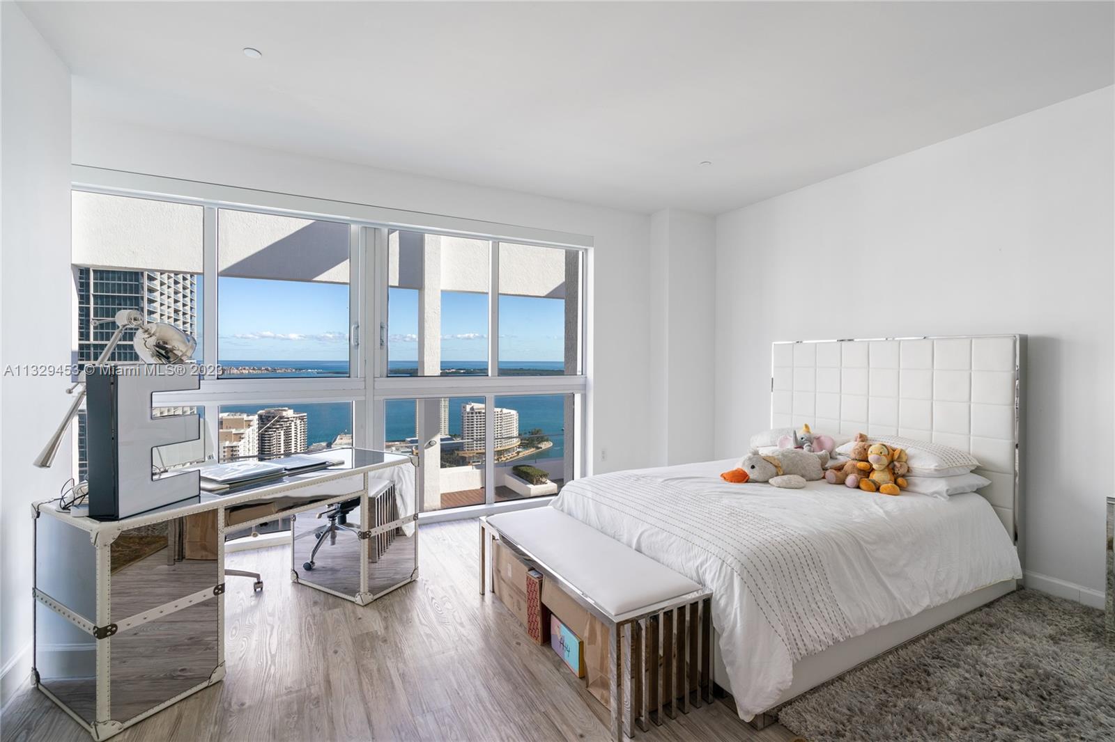 500 BRICKELL EAST CONDO - Residential