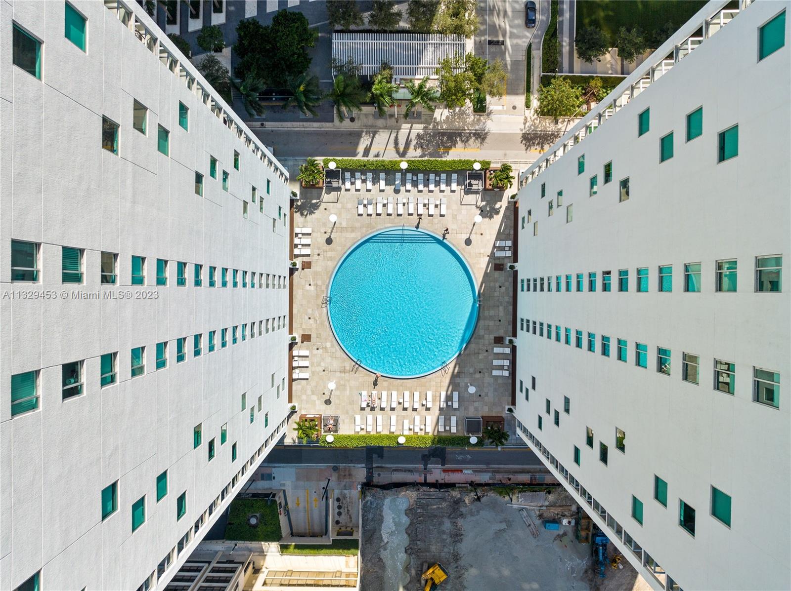 500 BRICKELL EAST CONDO - Residential