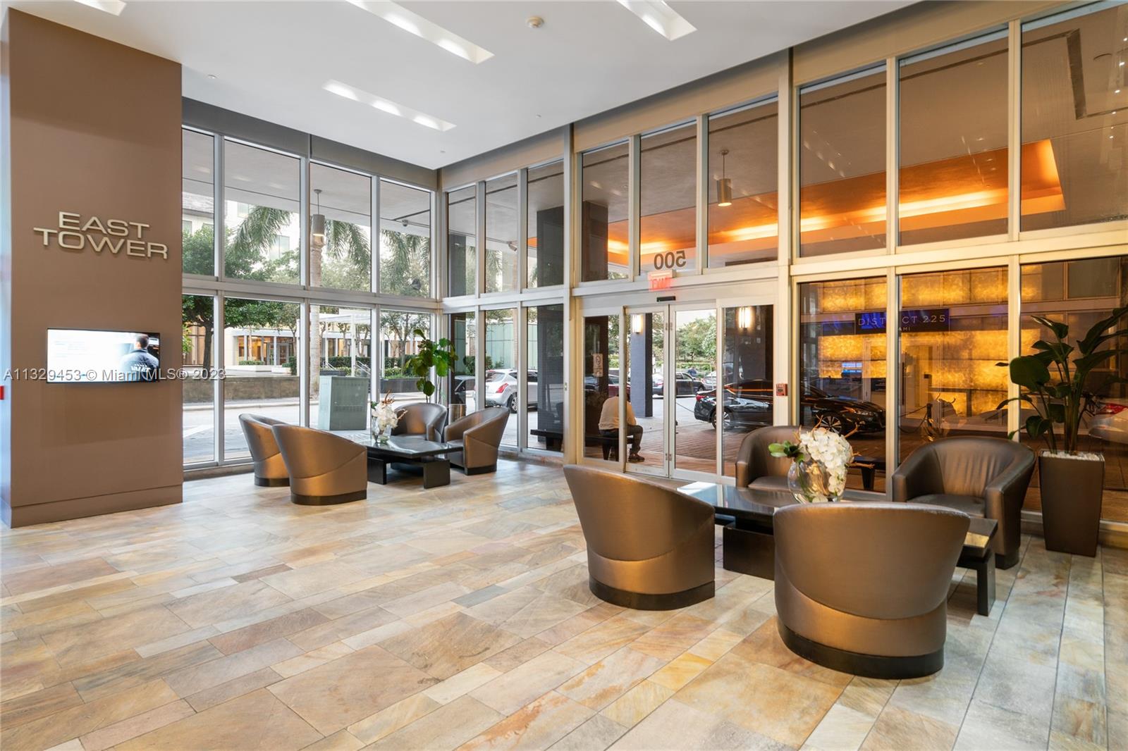 500 BRICKELL EAST CONDO - Residential