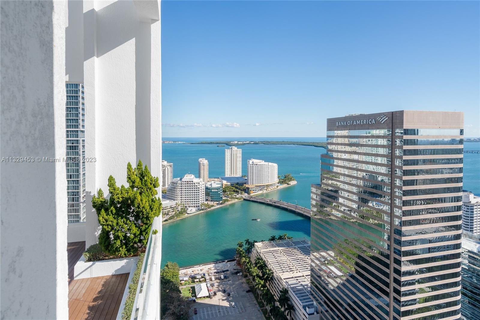 500 BRICKELL EAST CONDO - Residential