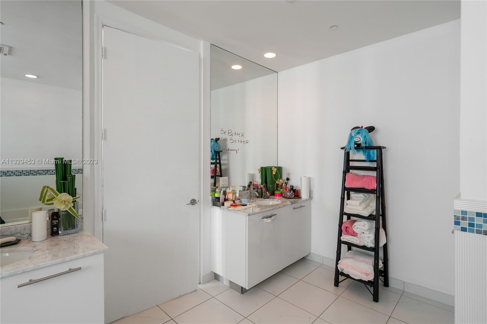 500 BRICKELL EAST CONDO - Residential