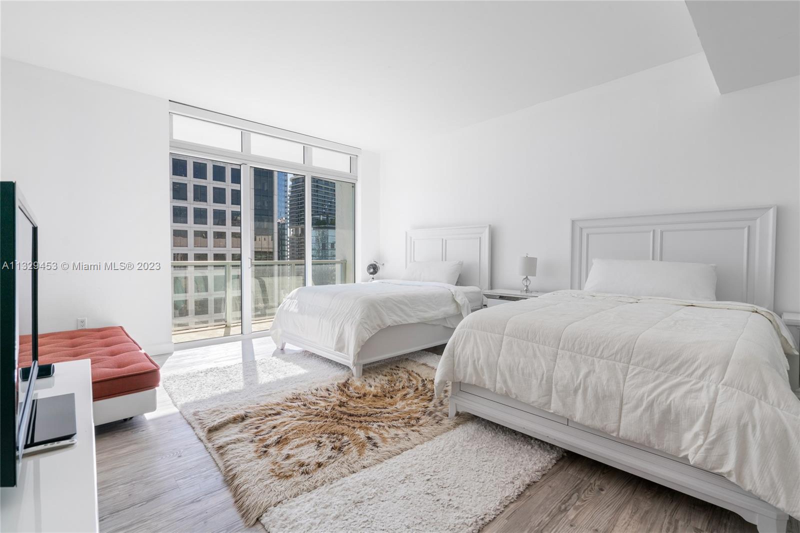 500 BRICKELL EAST CONDO - Residential