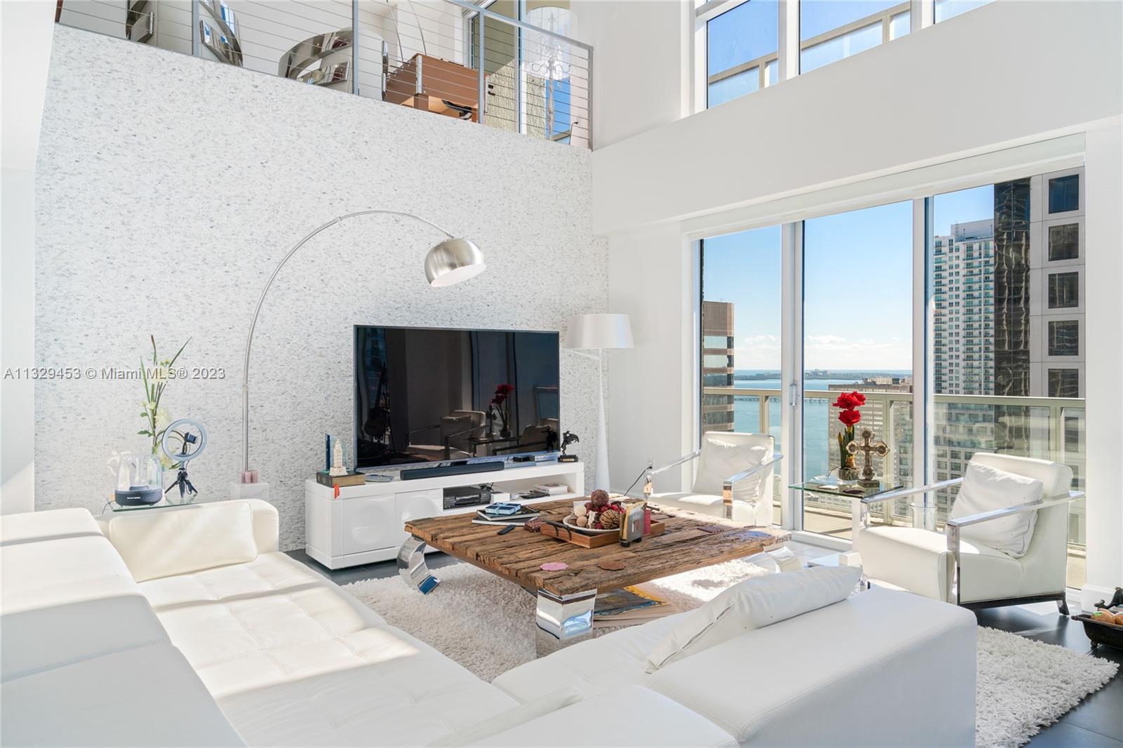 500 BRICKELL EAST CONDO - Residential