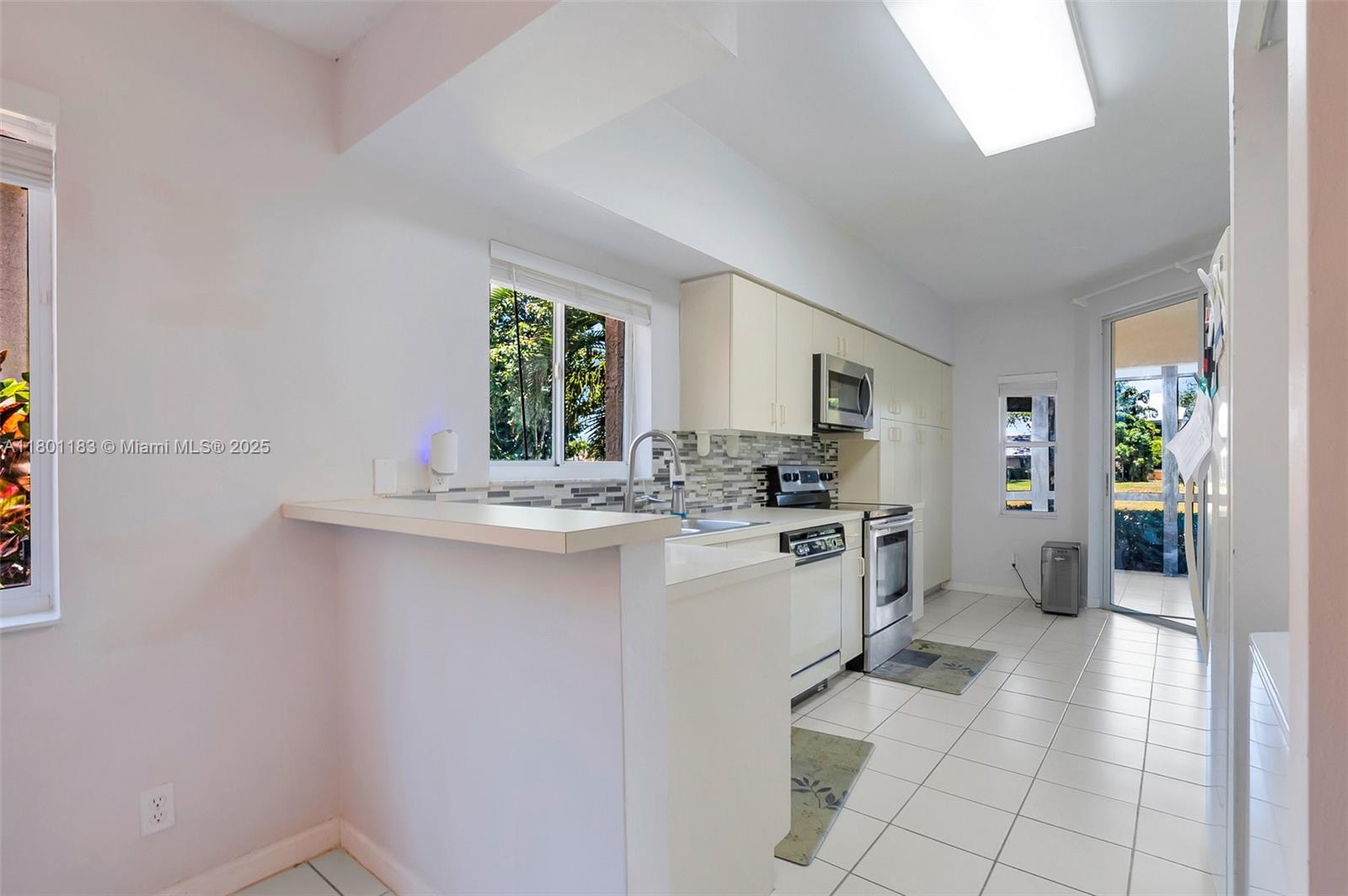ISLES OF BOCA CONDOS ONE - Residential