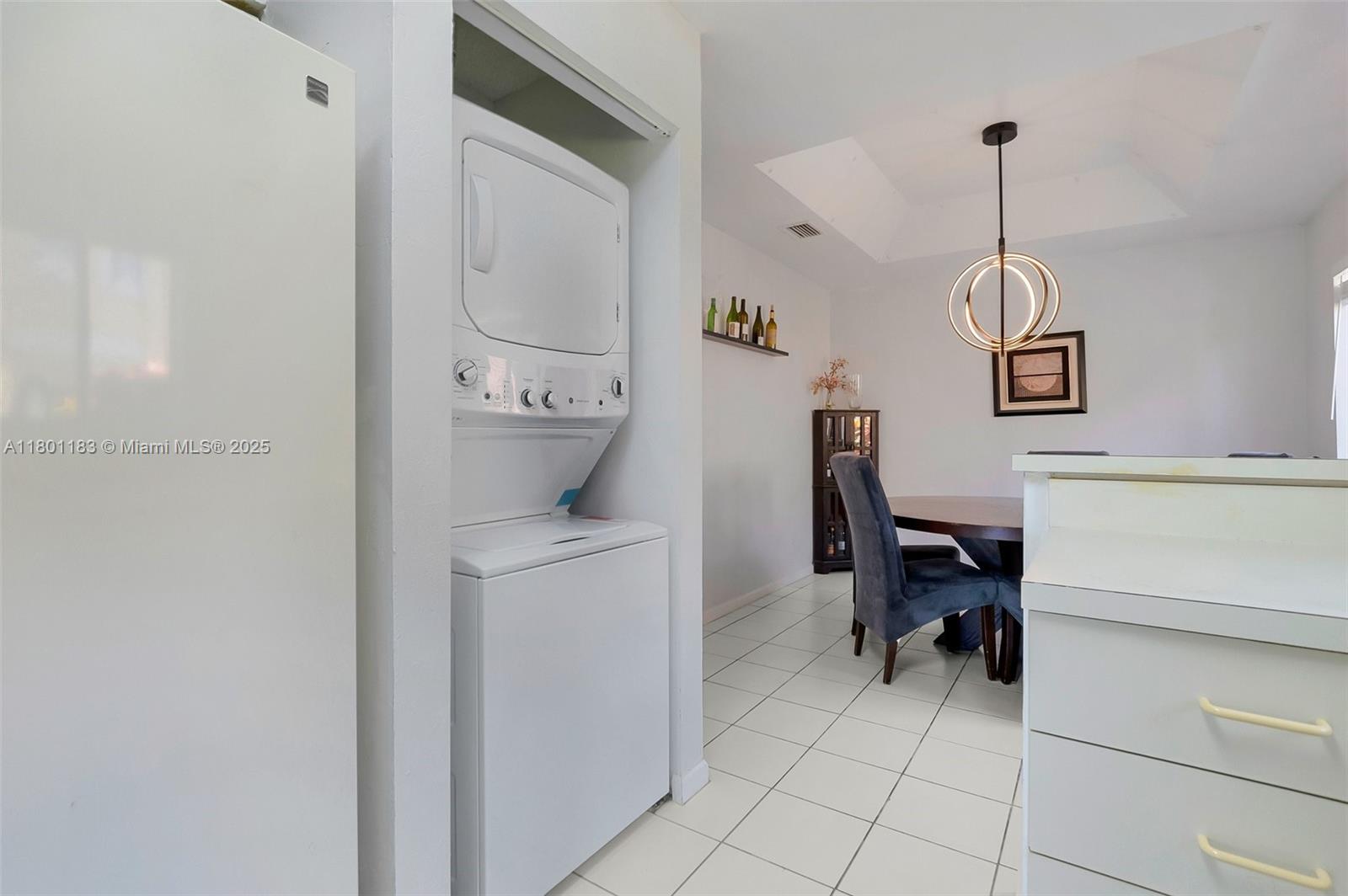 ISLES OF BOCA CONDOS ONE - Residential