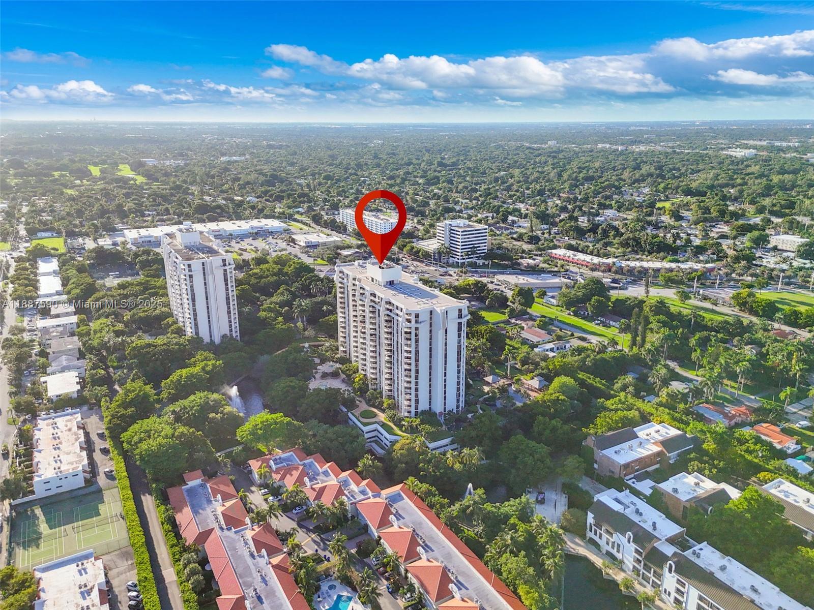 TOWERS OF QUAYSIDE CONDO - Residential