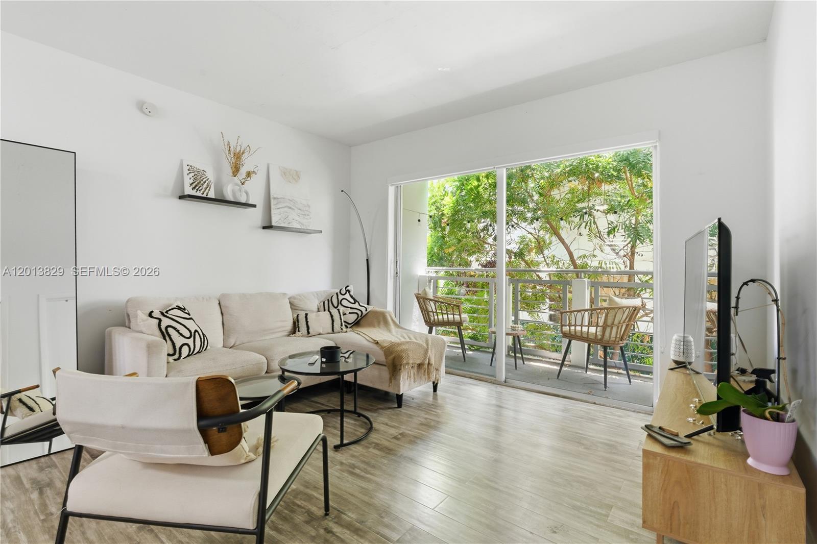 MICHIGAN TOWERS CONDO - Residential Lease