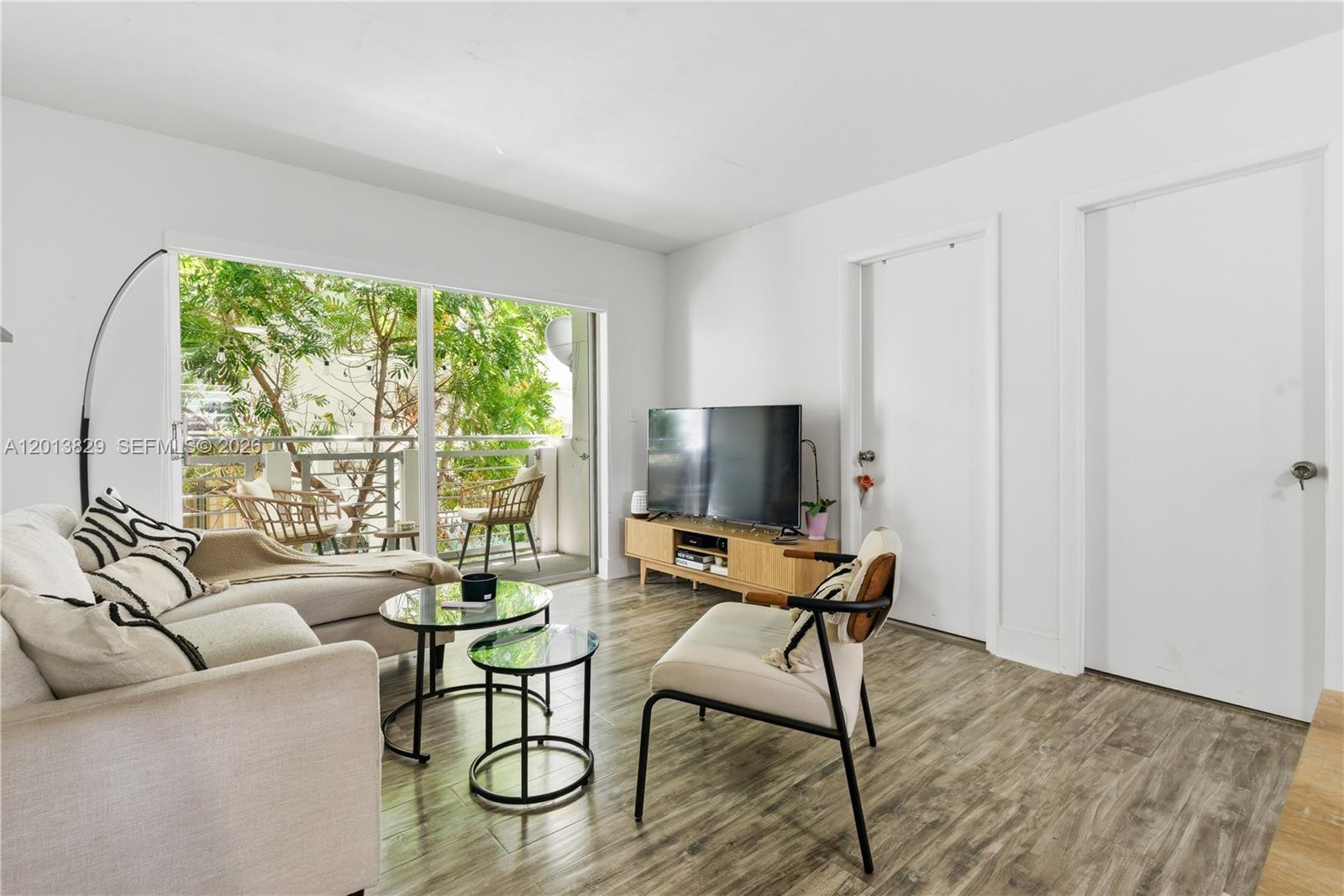 MICHIGAN TOWERS CONDO - Residential Lease