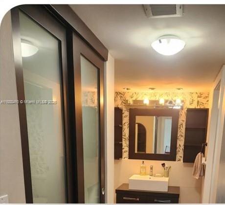 ENSENADA CONDO BLDG E-II - Residential Lease