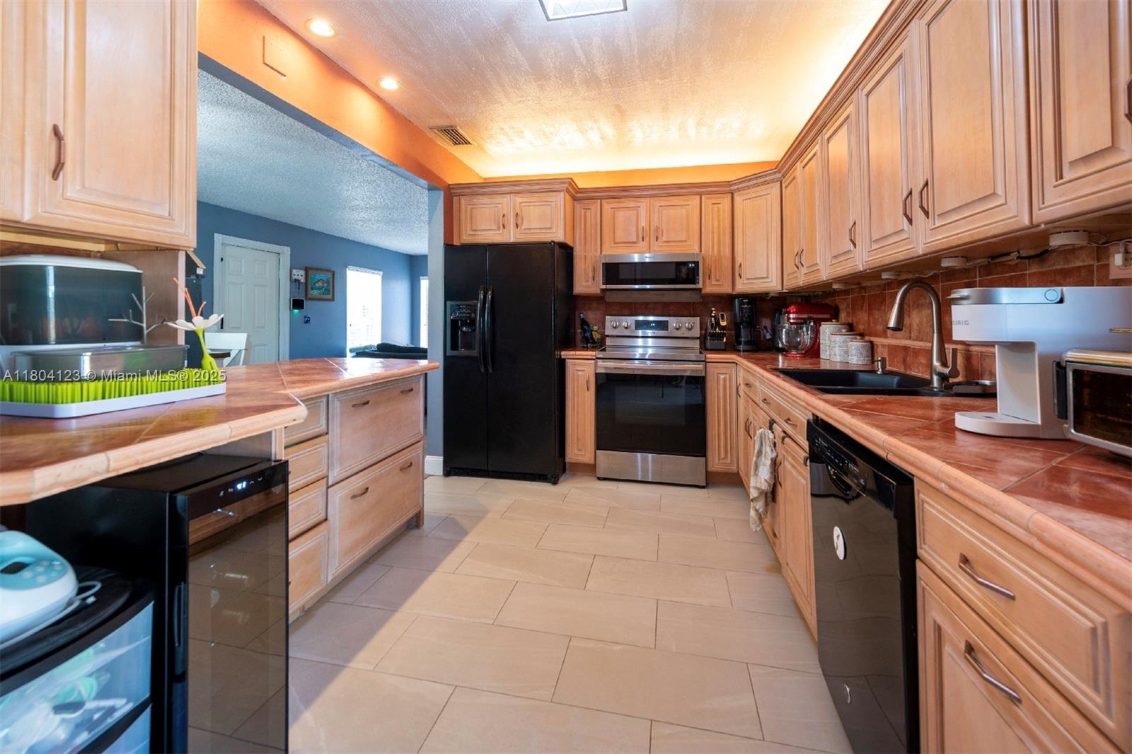 SANDALFOOT COVE SEC 4 - Residential