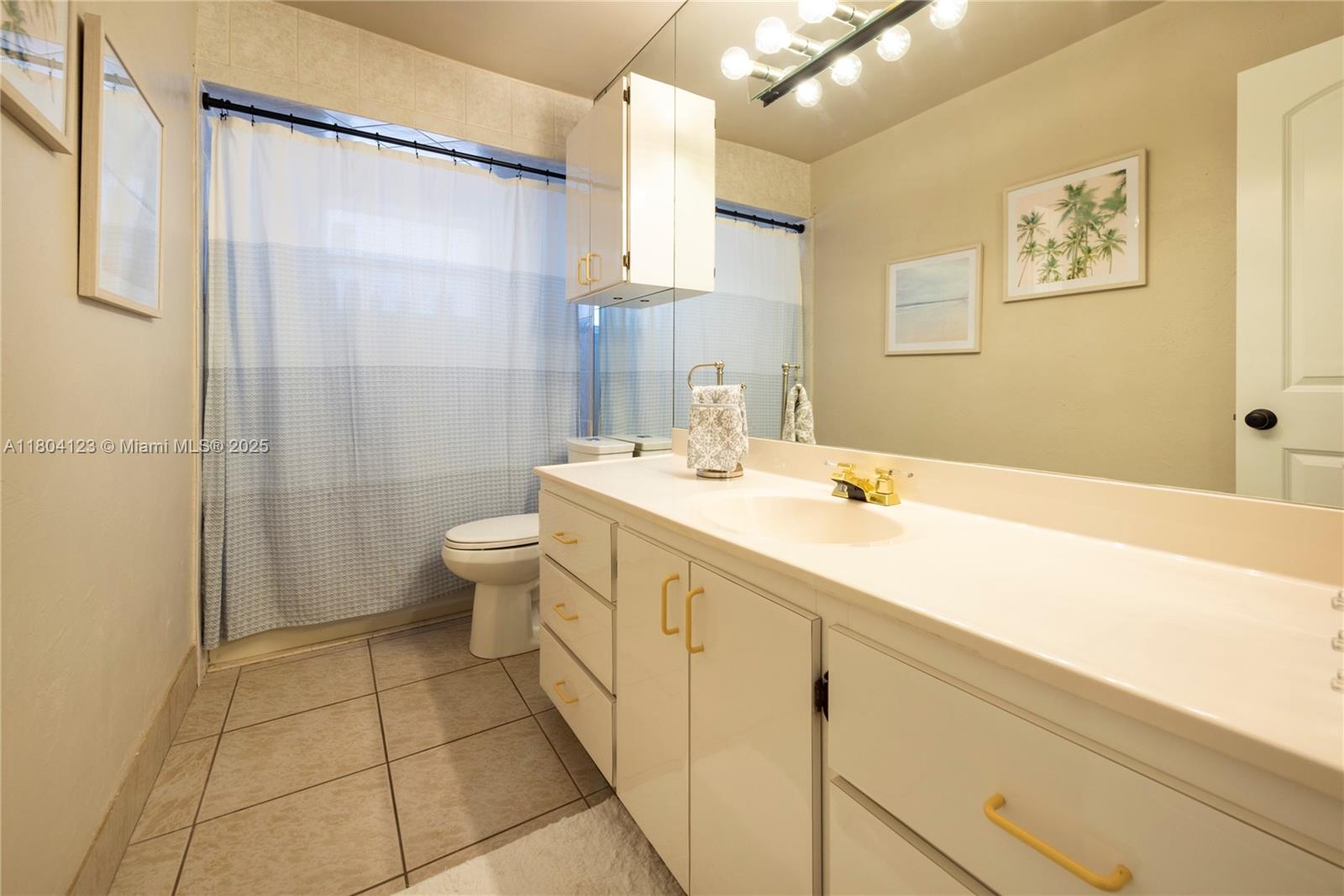 SANDALFOOT COVE SEC 4 - Residential