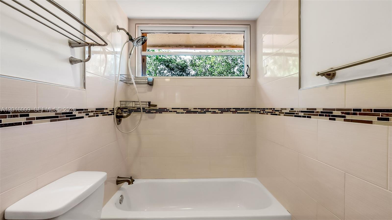 ROCK CREEK PHASE TWO - Residential