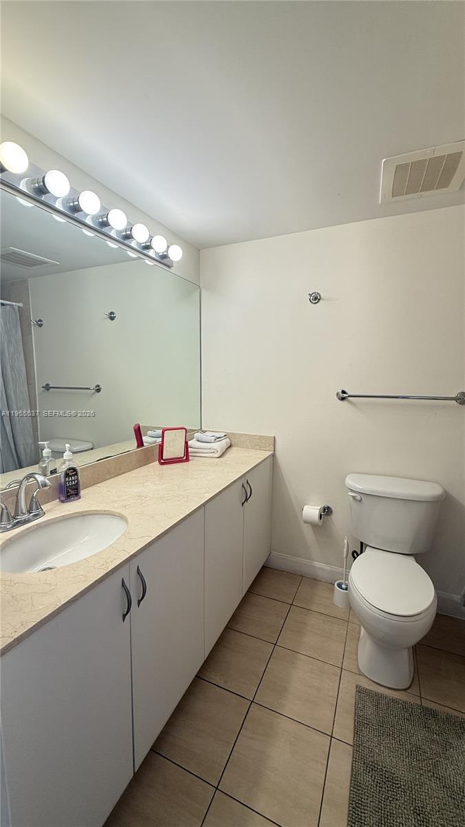 1750 N Bayshore Dr 1908