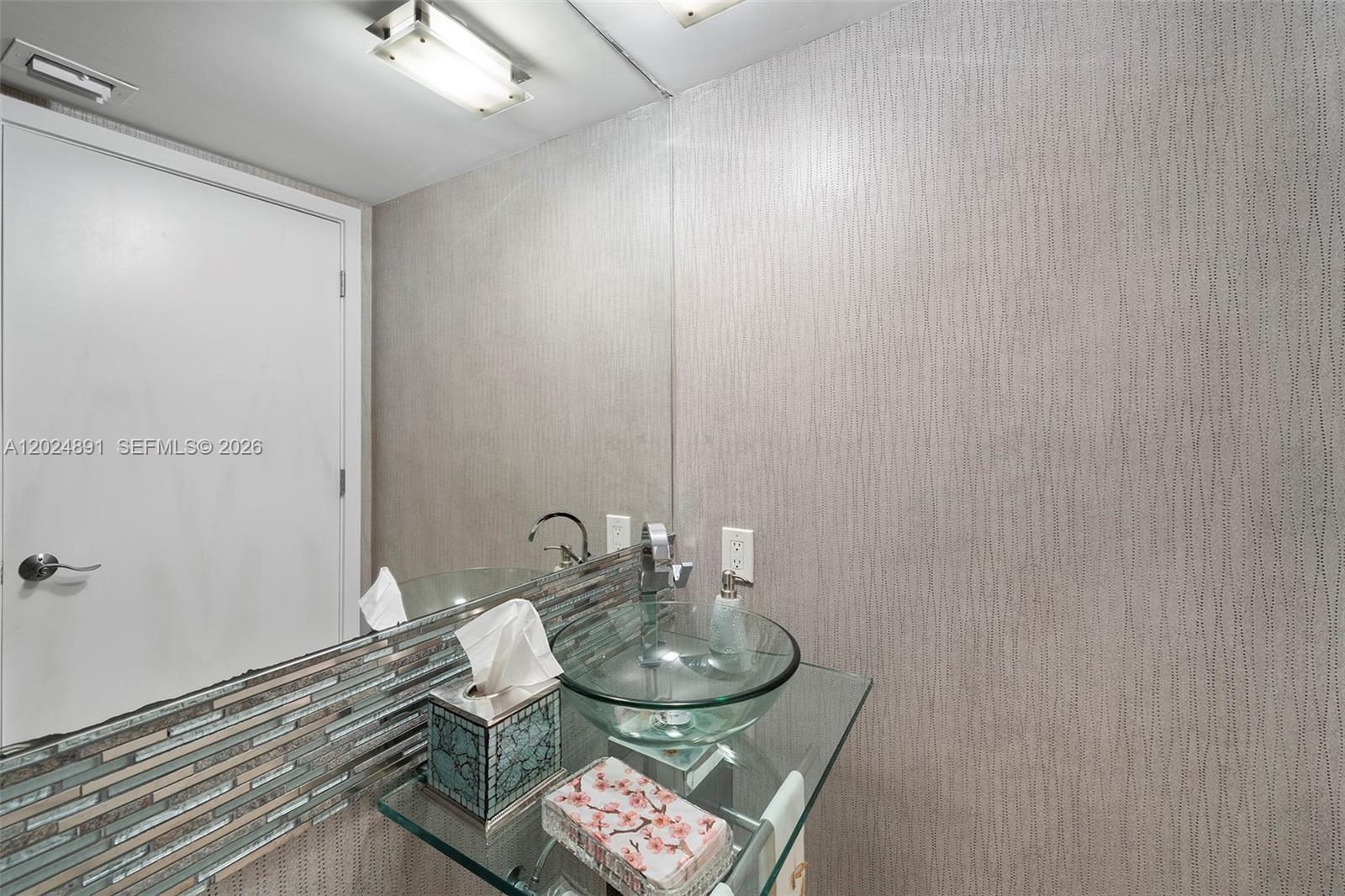 THE TIFFANY OF BAL HARBOU - Residential