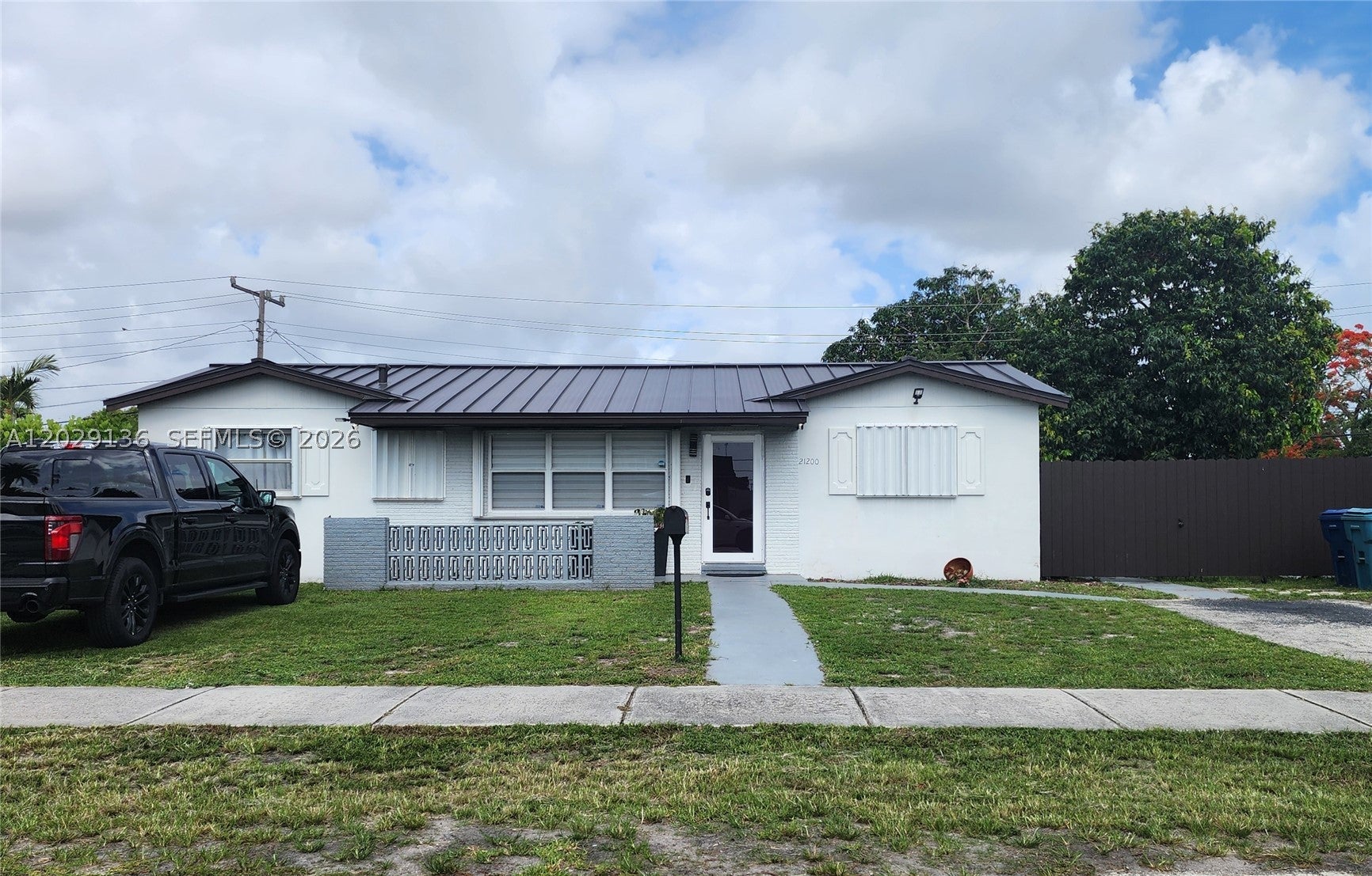 21200 NW 29th Ave, Miami Gardens FL 33056