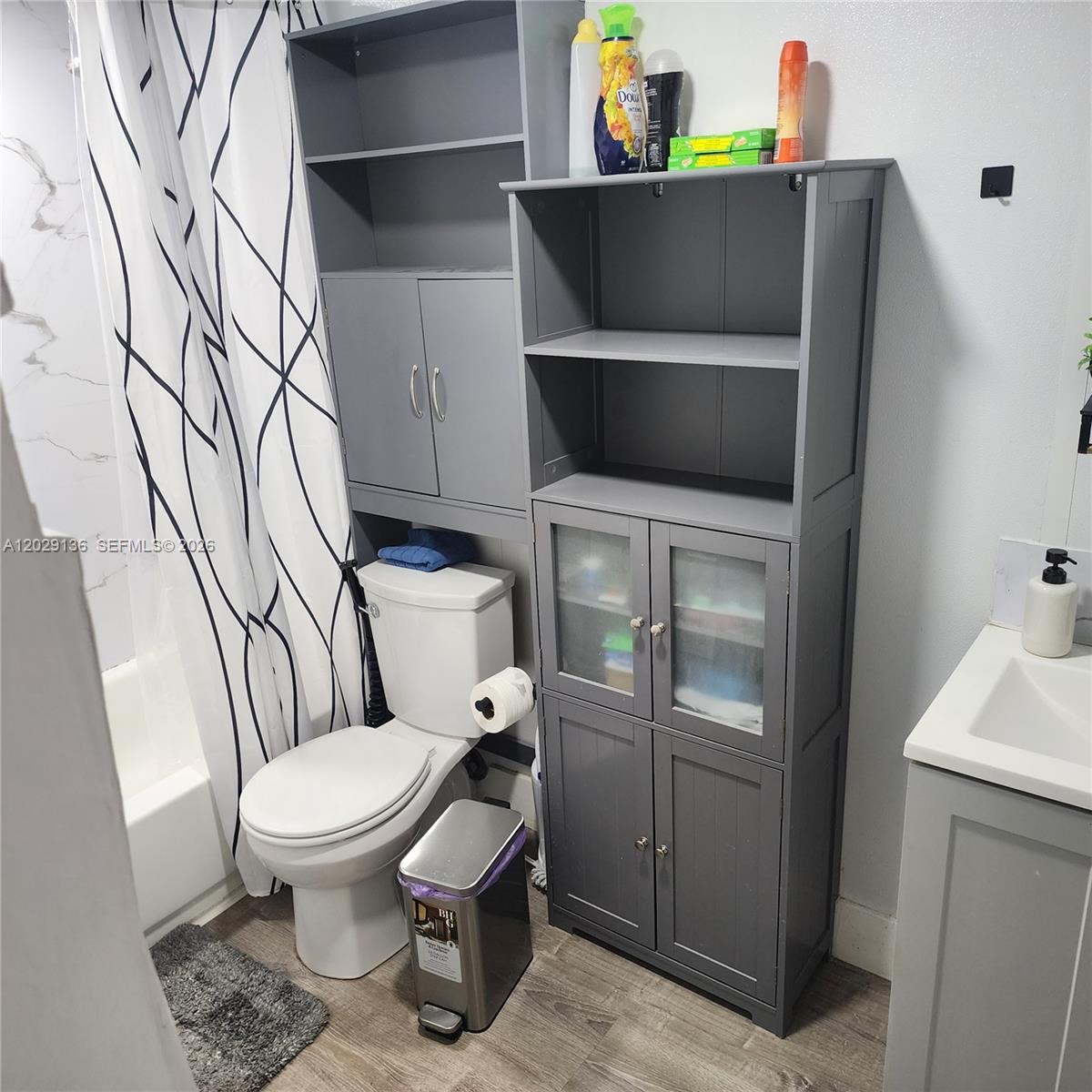 LIBERTY HOMES ESTATES SEC - Residential