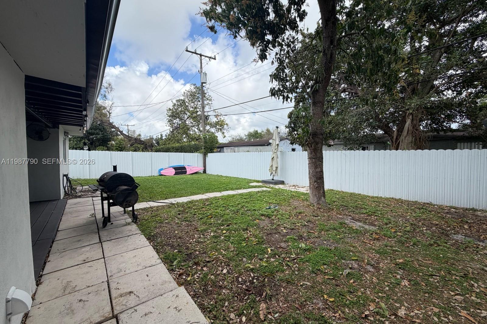 BROADMOOR MANOR - Residential