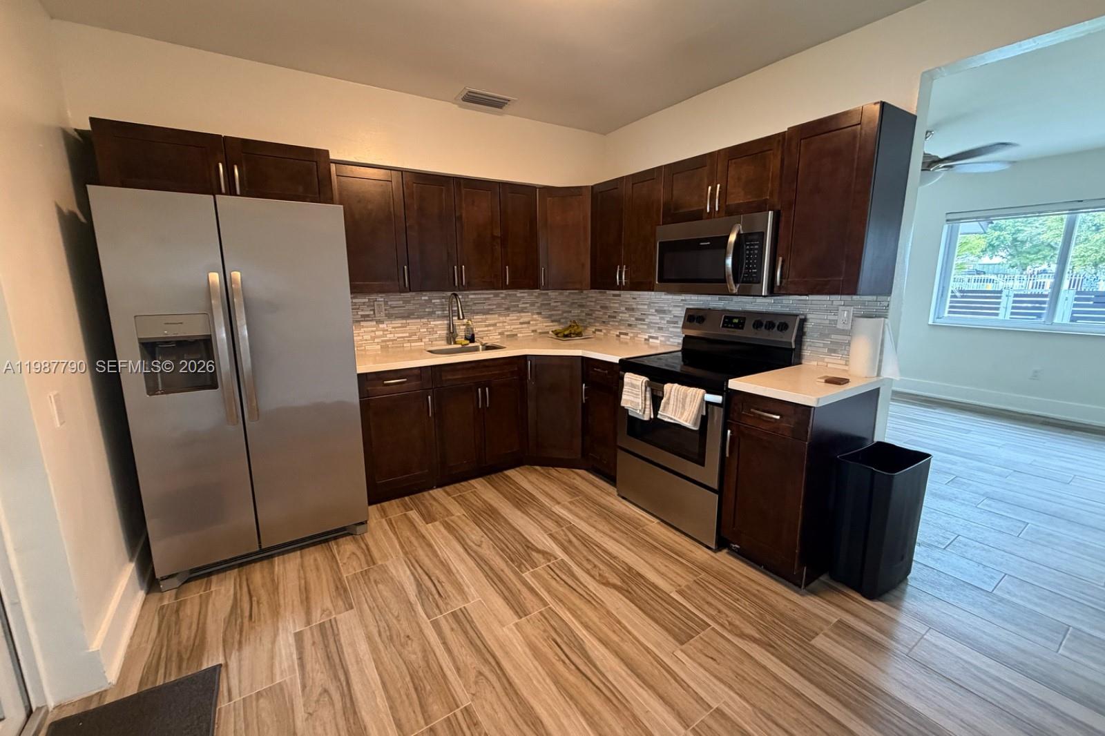 BROADMOOR MANOR - Residential