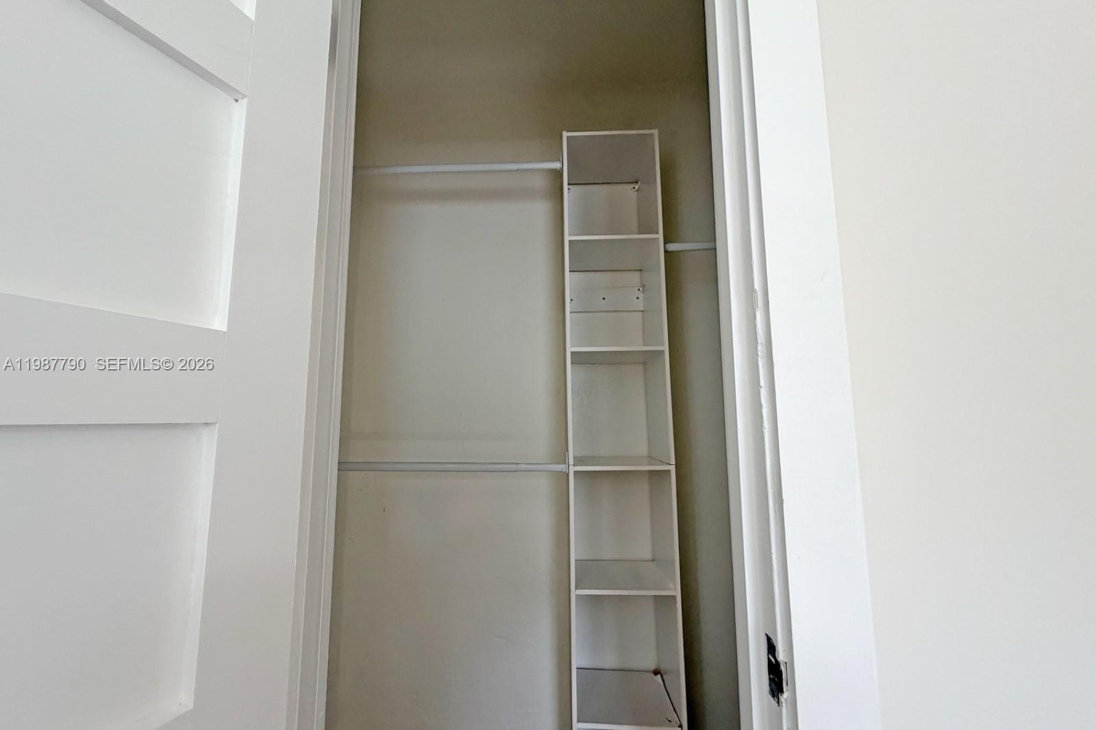 BROADMOOR MANOR - Residential