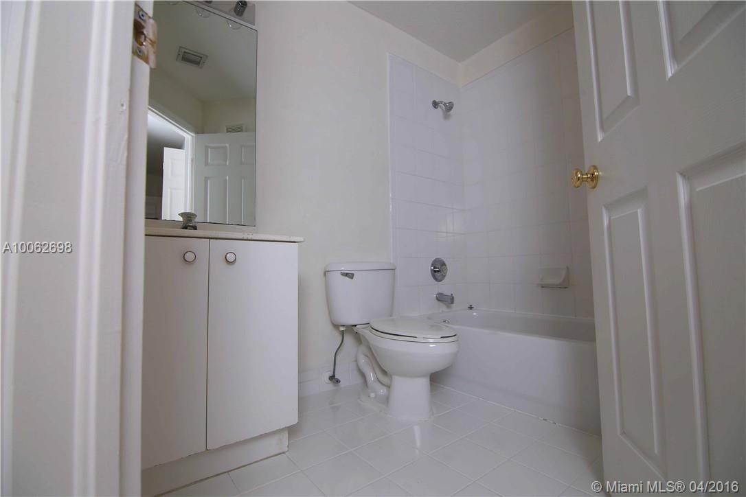 Las Brisas At Doral Condo - Residential Lease