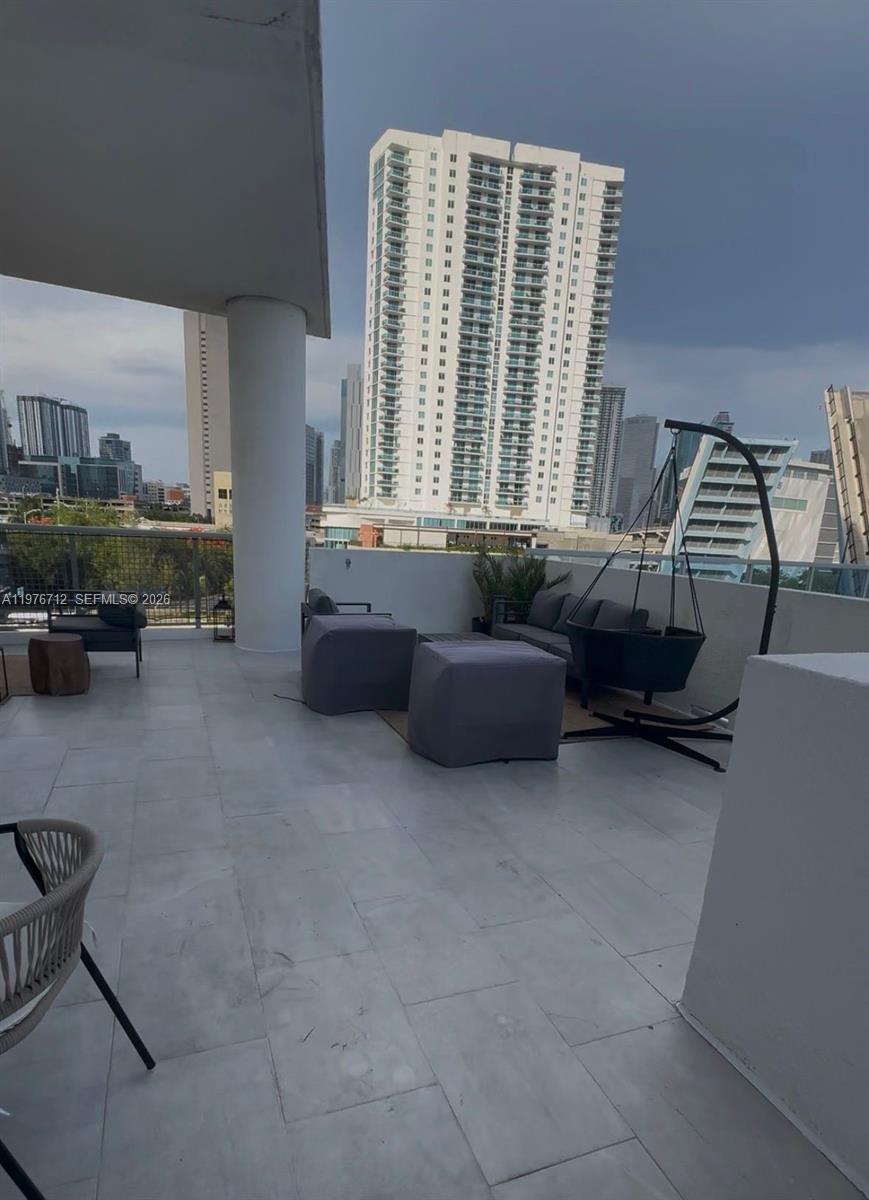 NEO CONDO - Residential Lease