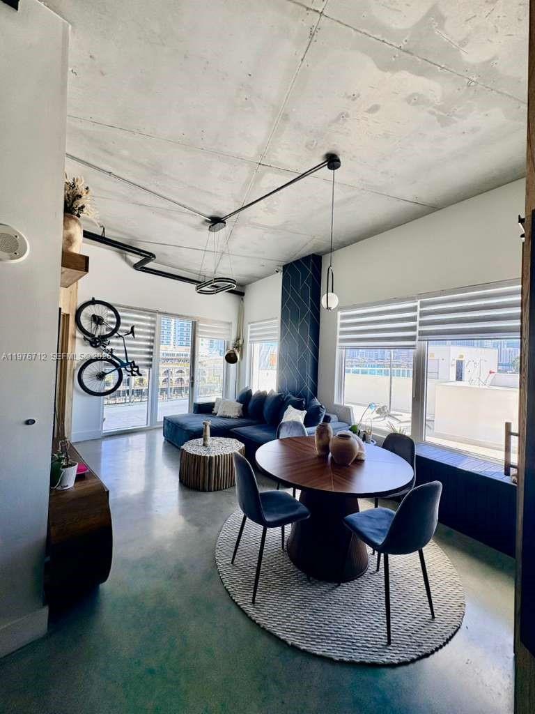 NEO CONDO - Residential Lease