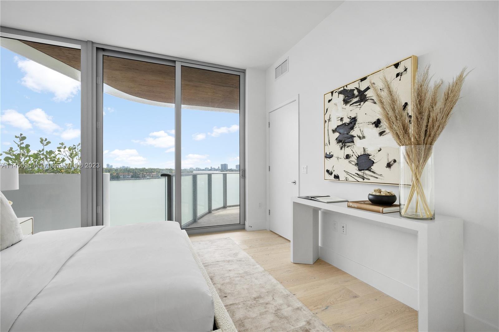 Monaco Yacht Club - Residential