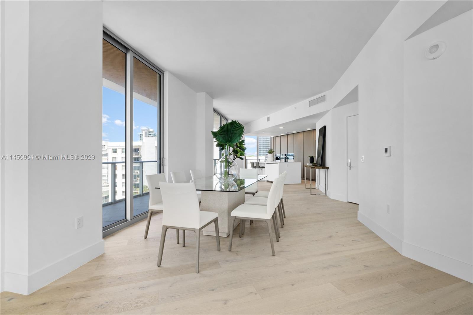 Monaco Yacht Club - Residential