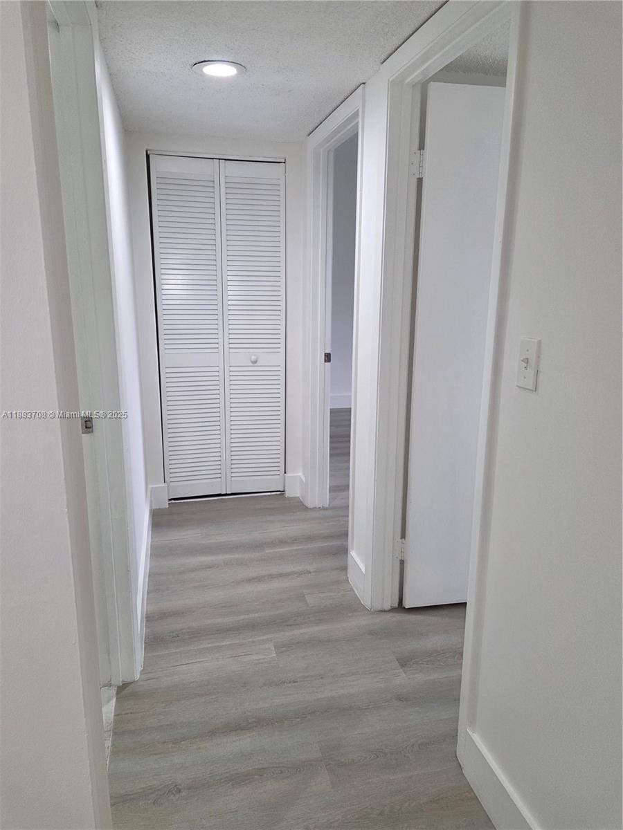 CALUSA CLUB VIL CONDO BLD - Residential