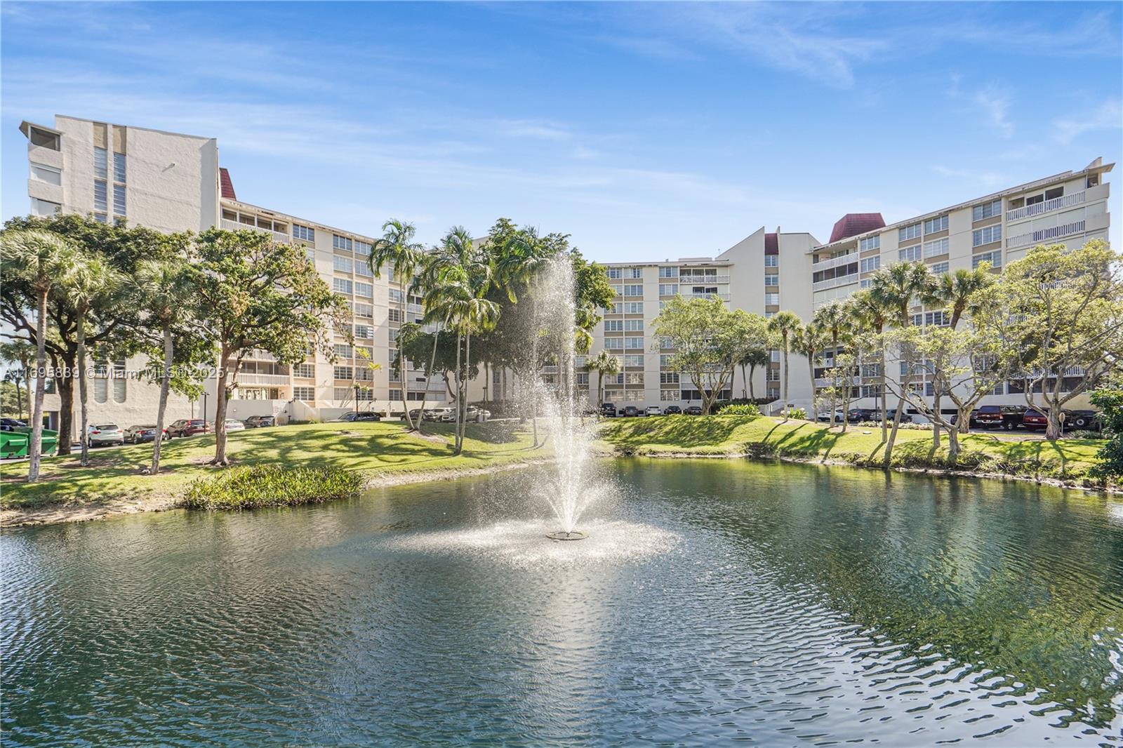 ENVIRON I CONDO 9 - Residential