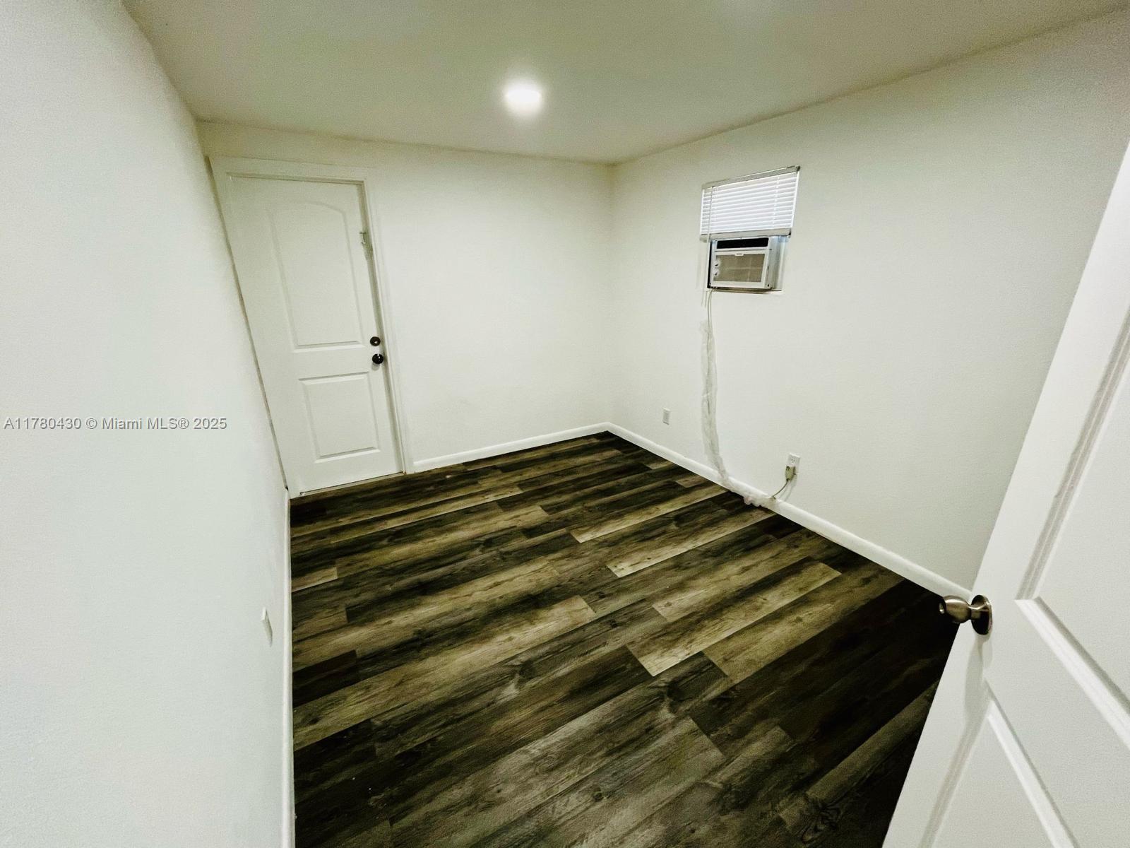 TAMARIND PARK - Residential Lease