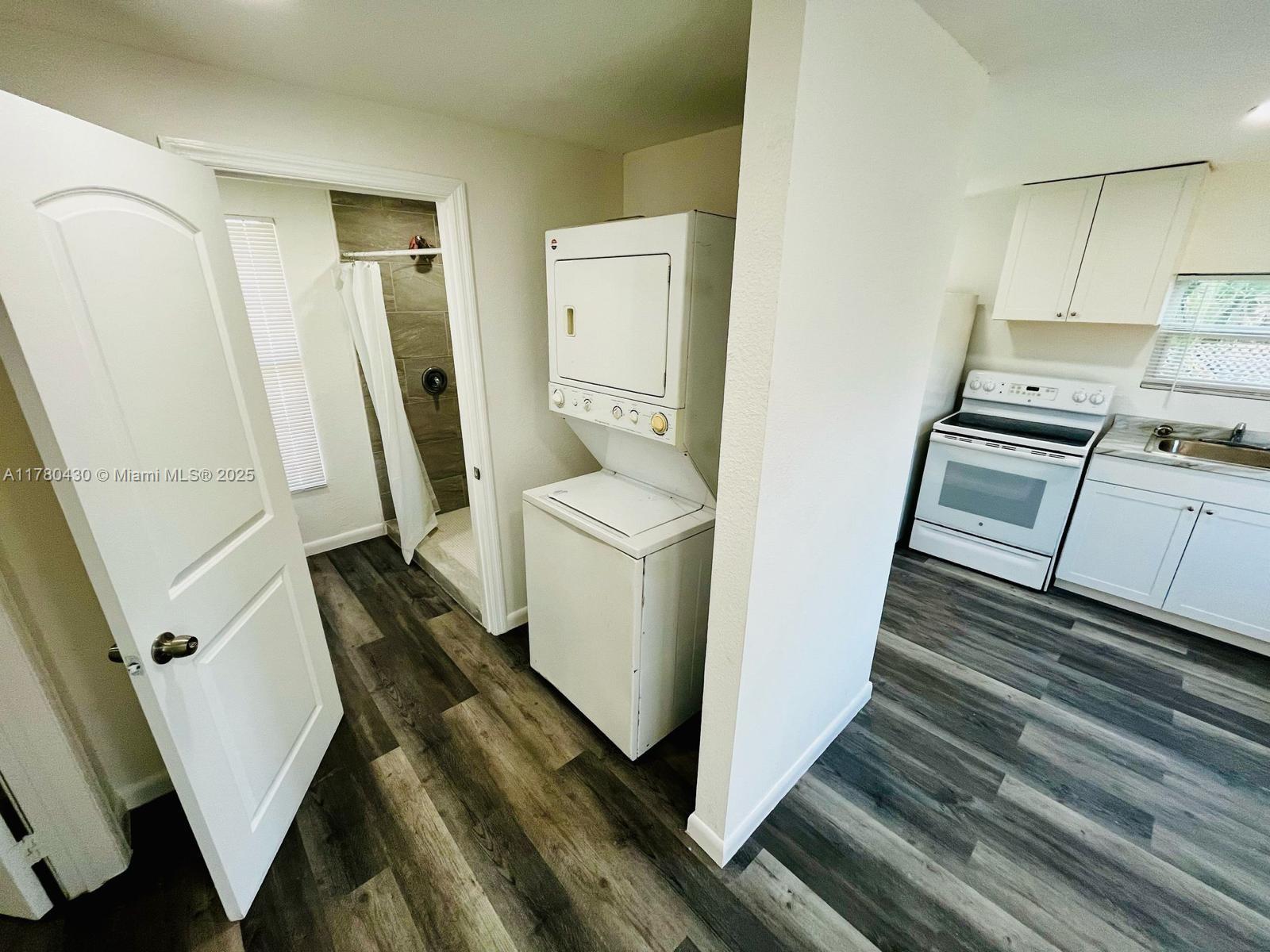 TAMARIND PARK - Residential Lease
