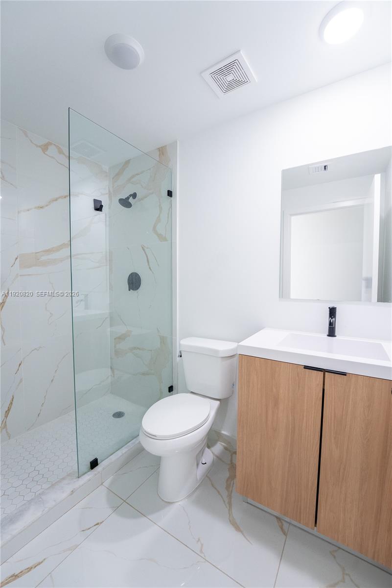 GRANDVILLE PLACE - Residential