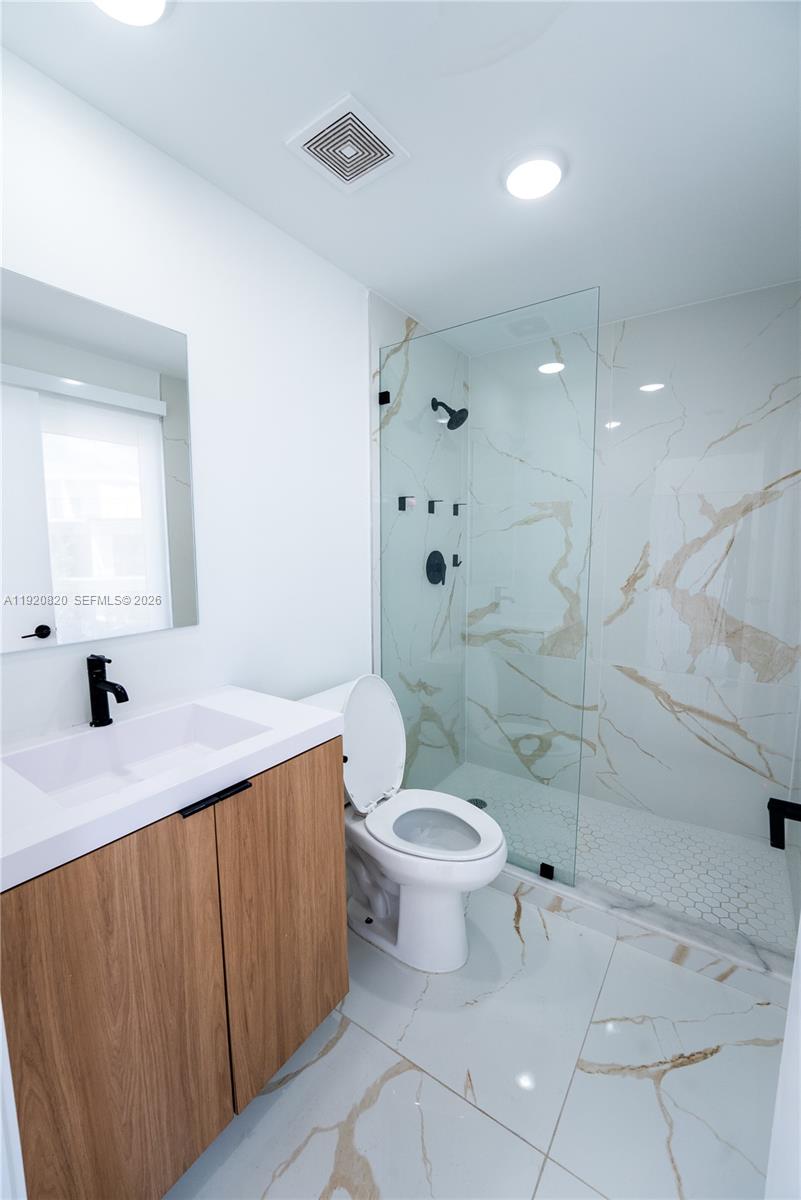 GRANDVILLE PLACE - Residential