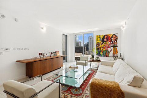 31 SE 6 2007 Miami FL 33131