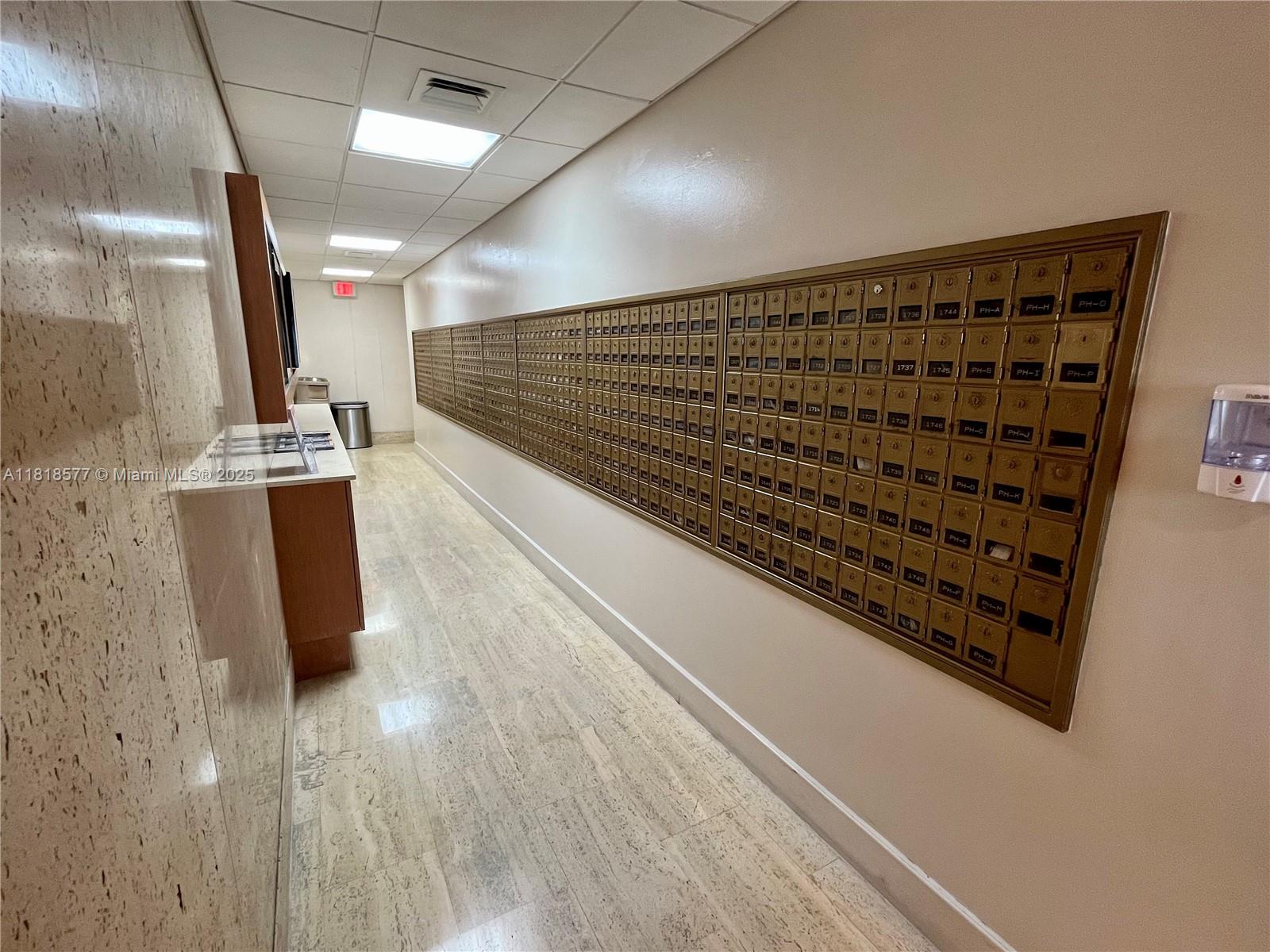 TRITON TOWER CONDO - Residential