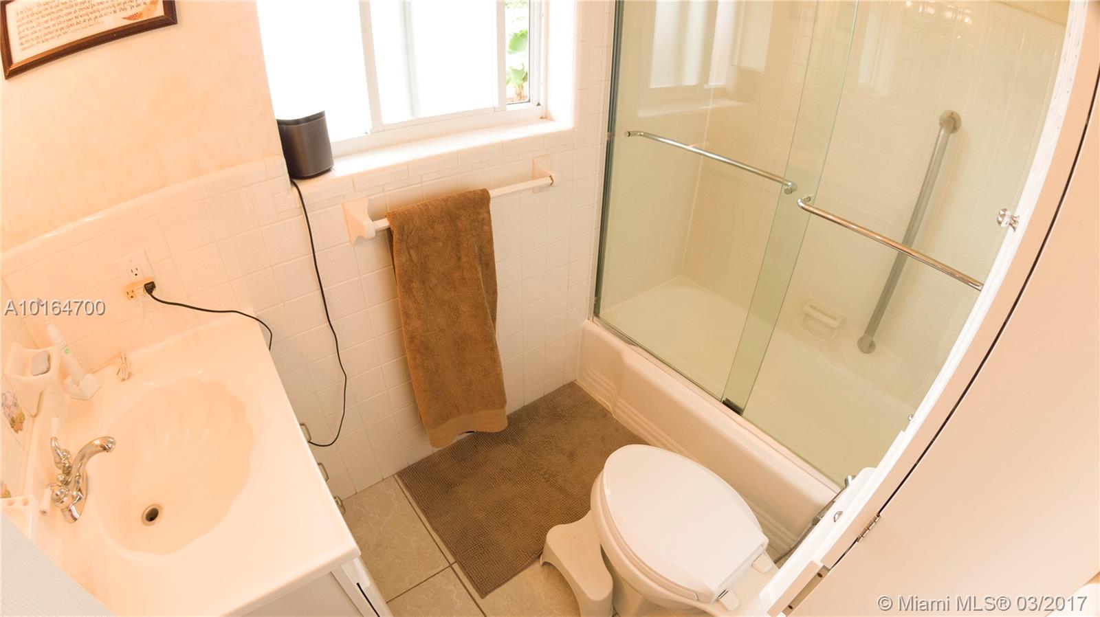 Harbor Village Sec E 36-4 - Residential