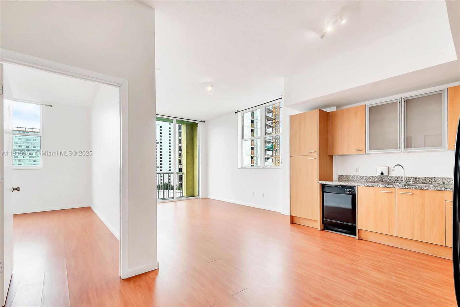 Rental Property at 1350 Nw 8th Ct B1-6, Miami, Broward County, Florida - Bedrooms: 1 
Bathrooms: 1  - $2,100 MO.