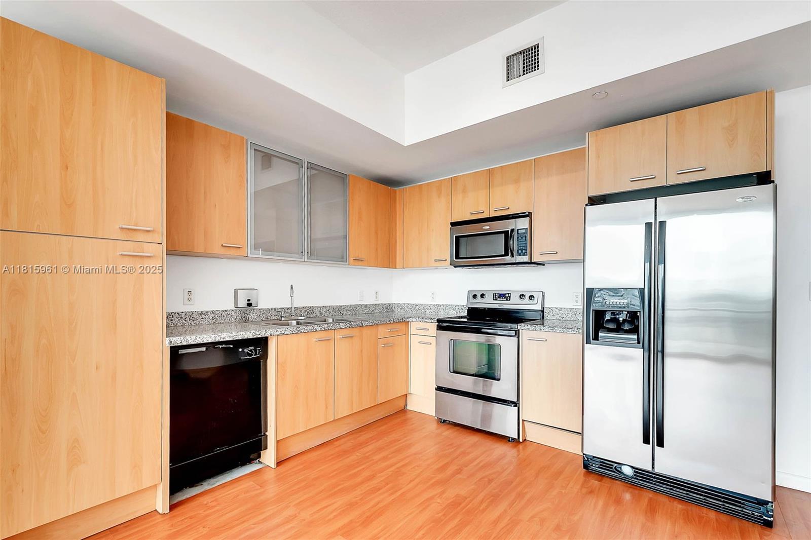 1350 NW 8th Ct B1-6
