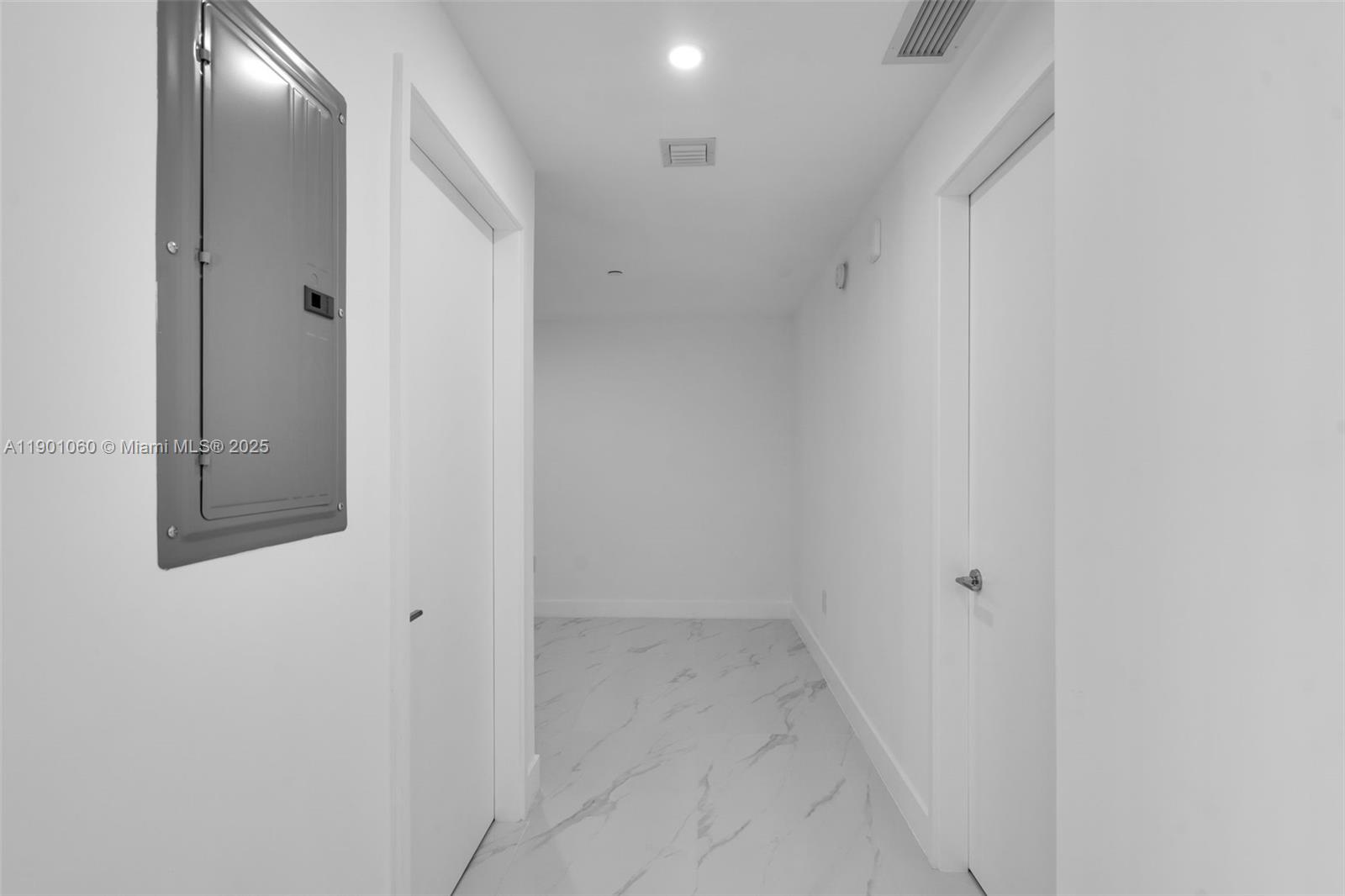 ARIA RESERVE - Residential