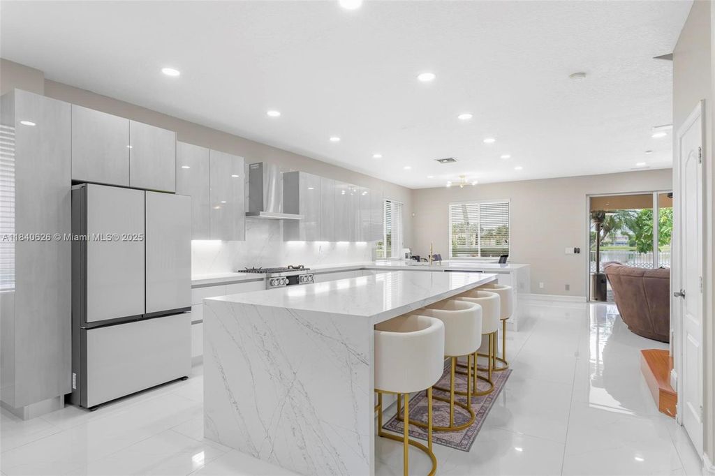 Photo of 19360 SW 61st St, Pembroke Pines, FL 33332 (MLS # A11840626)